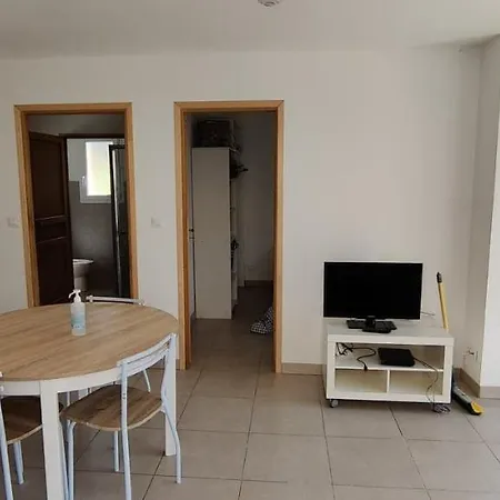 Dom wakacyjny Maison Avec Petite Terrasse *
